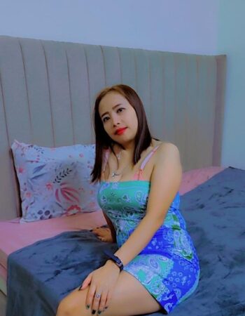 Discover Your Desire with Nozomi Moon’s Allure